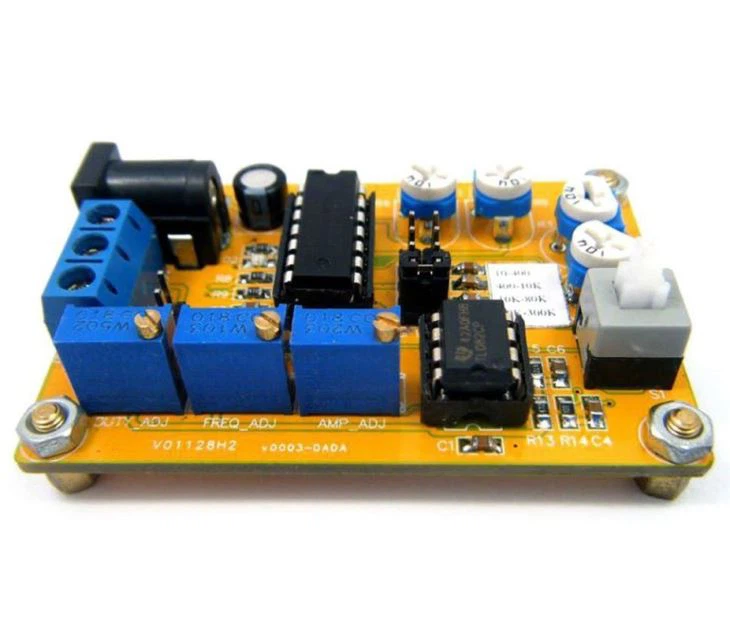 ICL8038 Signal Generator Sine Delta Square Wave